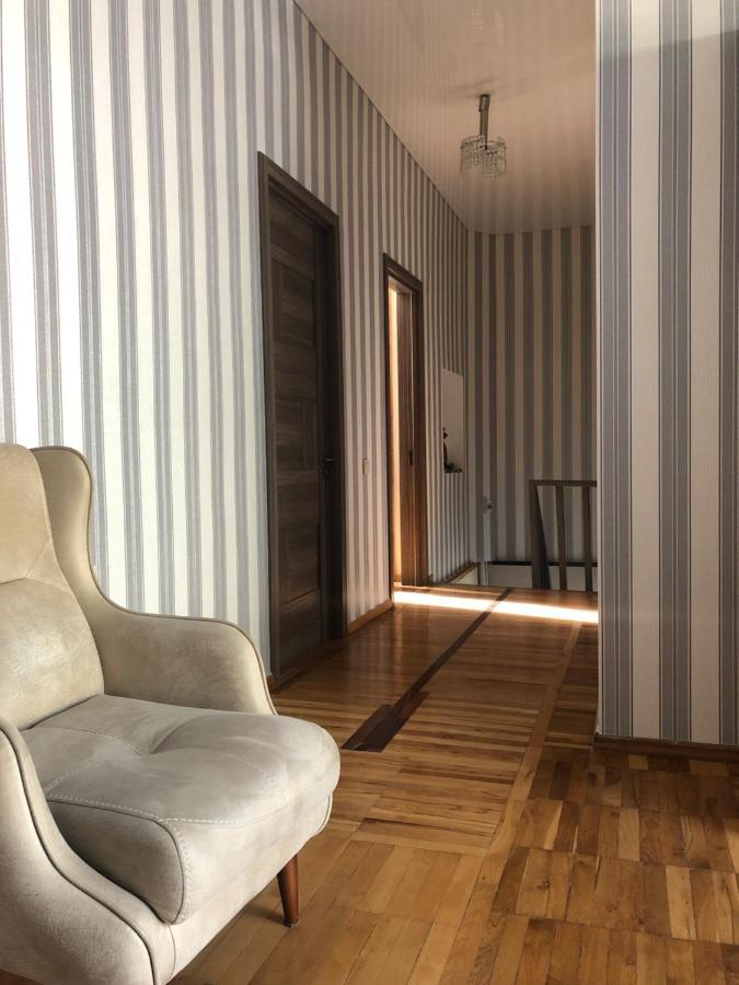 Dachi Inn Kazbegi Exteriör bild
